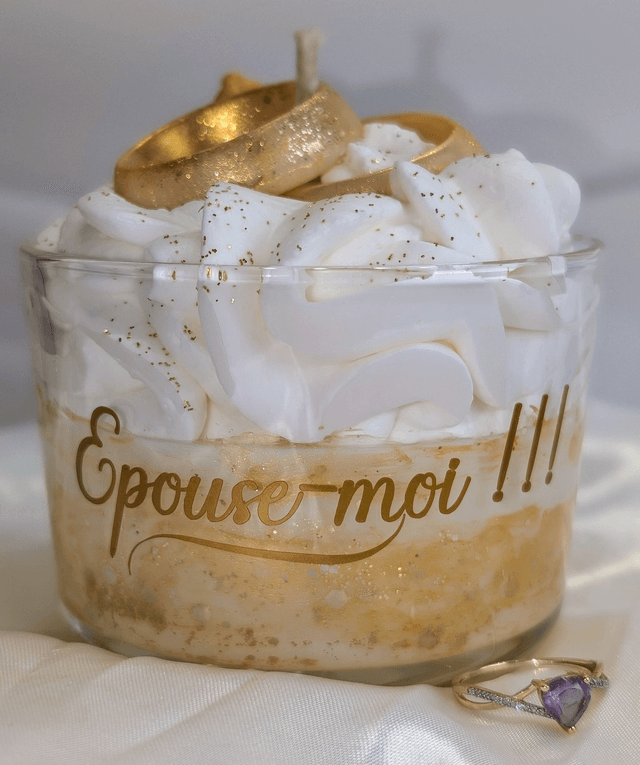Bougie parfumée   "ÉPOUSE-MOI"