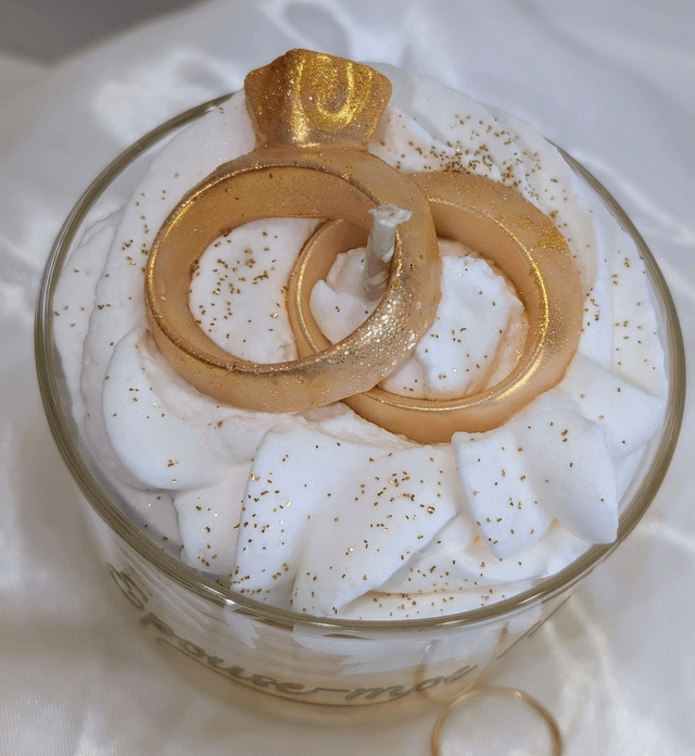 Bougie parfumée   "ÉPOUSE-MOI"